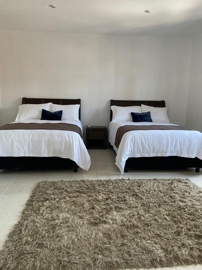 Suite Los Angeles Tecozautla Exterior photo